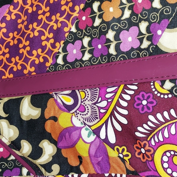 Vera Bradley Zippered Tote Bag in several different patterns! - Picture 3 of 9
